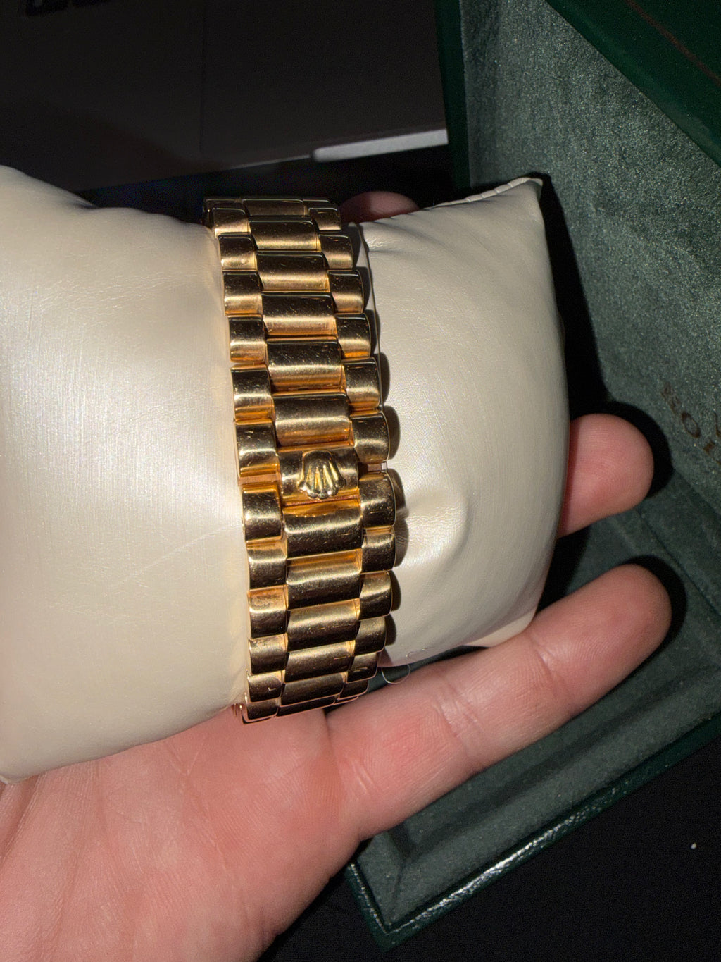 Gent's 18ky Rolex Day-Date 1984 w/ Presidential Band (estate)
