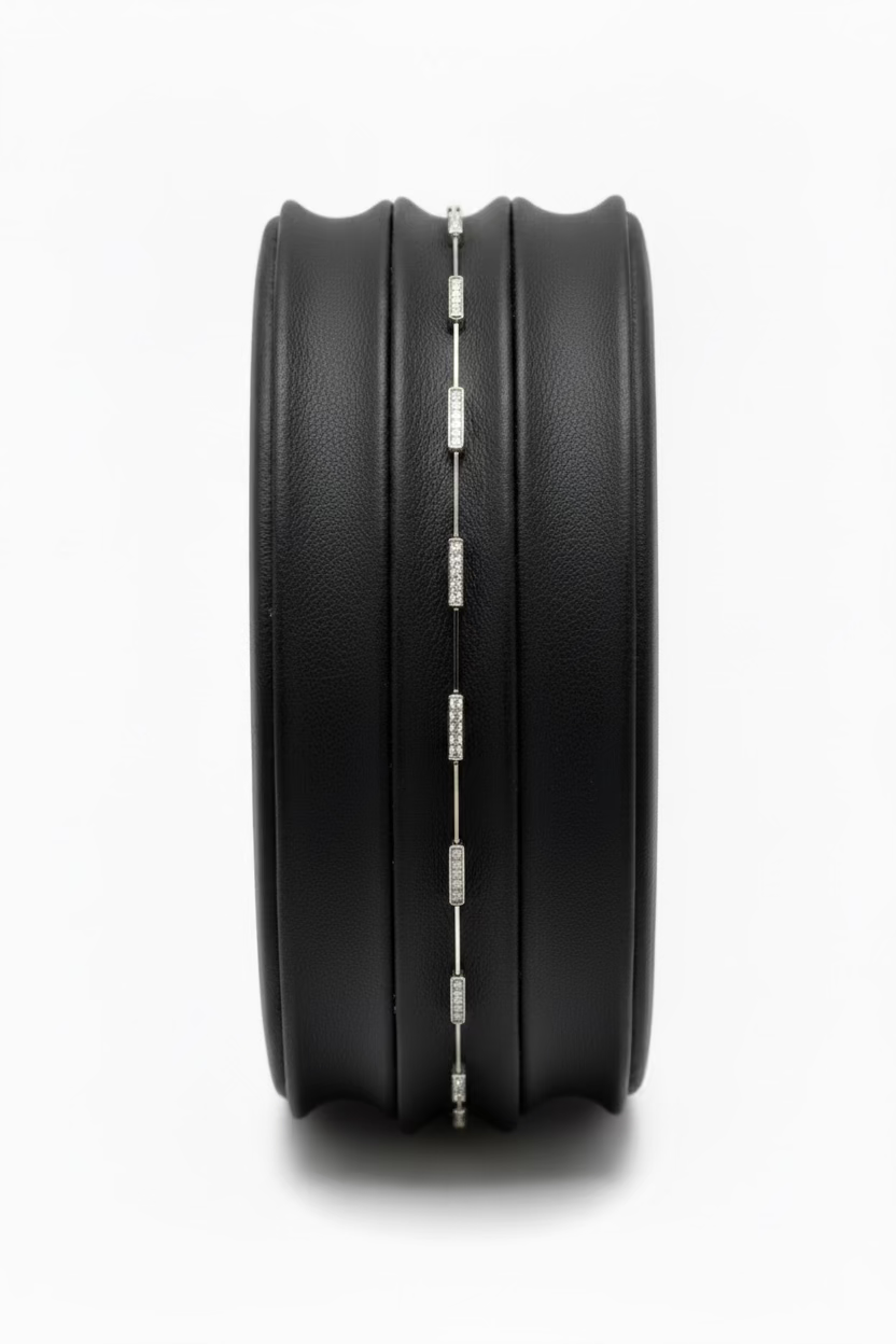 18KW Diamond Bar Bracelet
